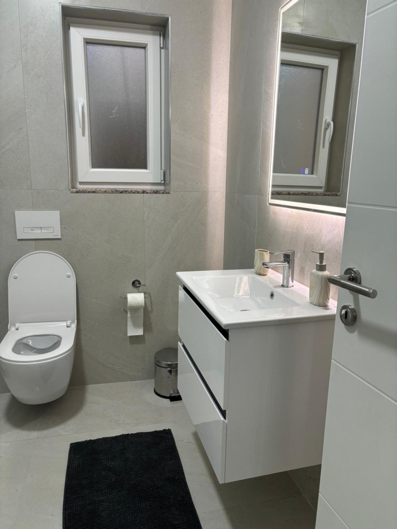 Kevi 'S Place Tirana Kültér fotó